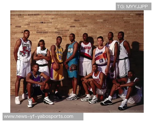 杜兰特分享NBA杯感受适应新赛制重视球迷反馈